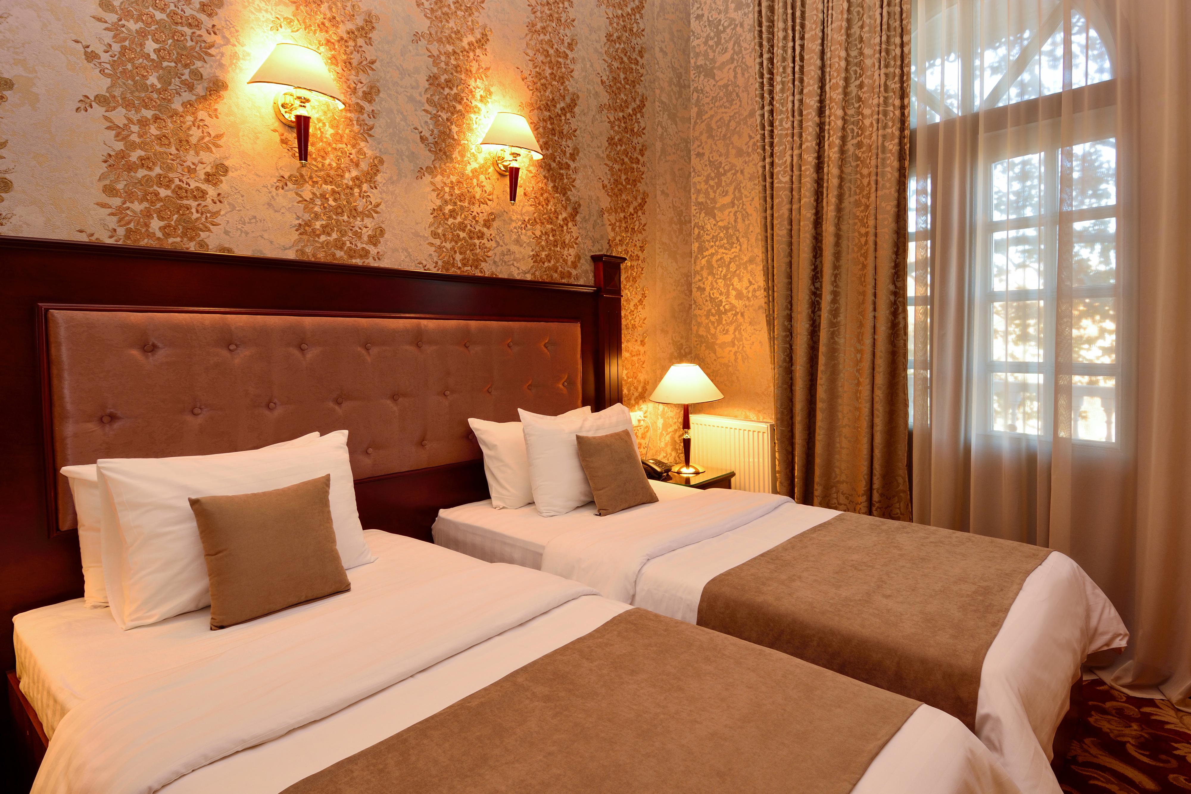 โรงแรมริเวอร์ ไซด์ ทบิลิซี Tbilisi ภายนอก รูปภาพ A room at the hotel